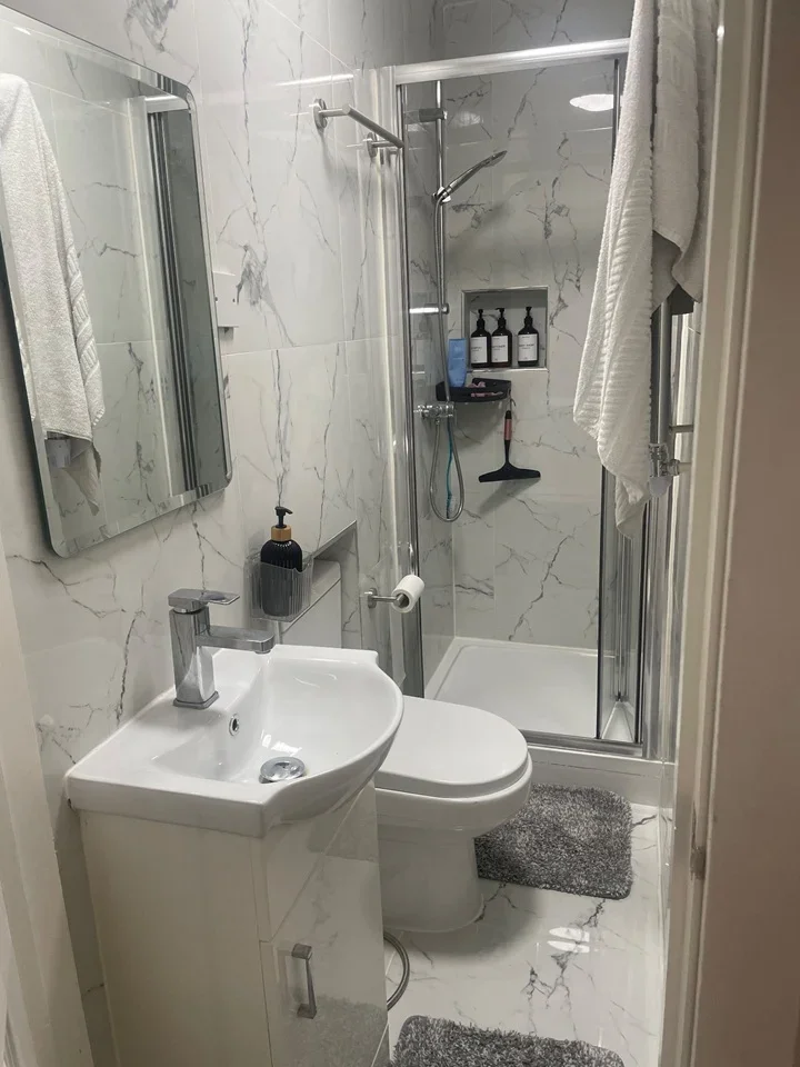 Room Monthope Road in Greater London