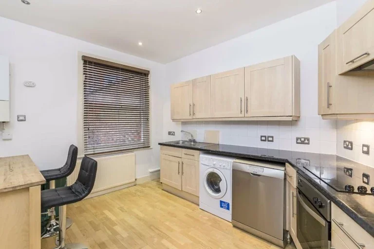 Flat Portsdown Mews in Greater London