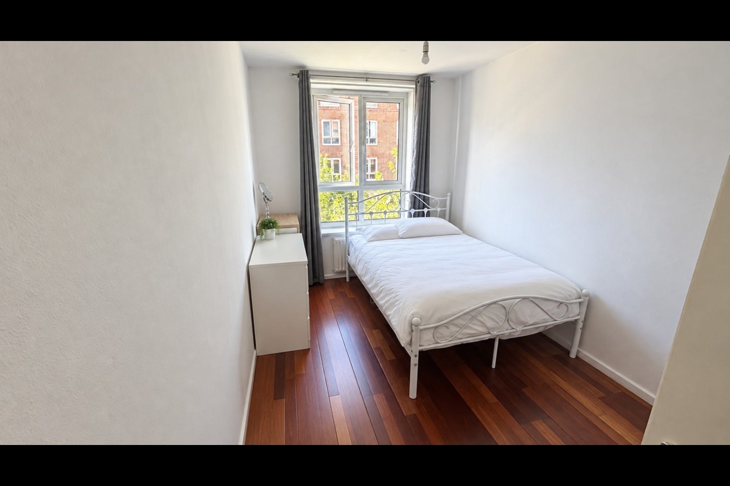 Flat Rossington Street in Greater London