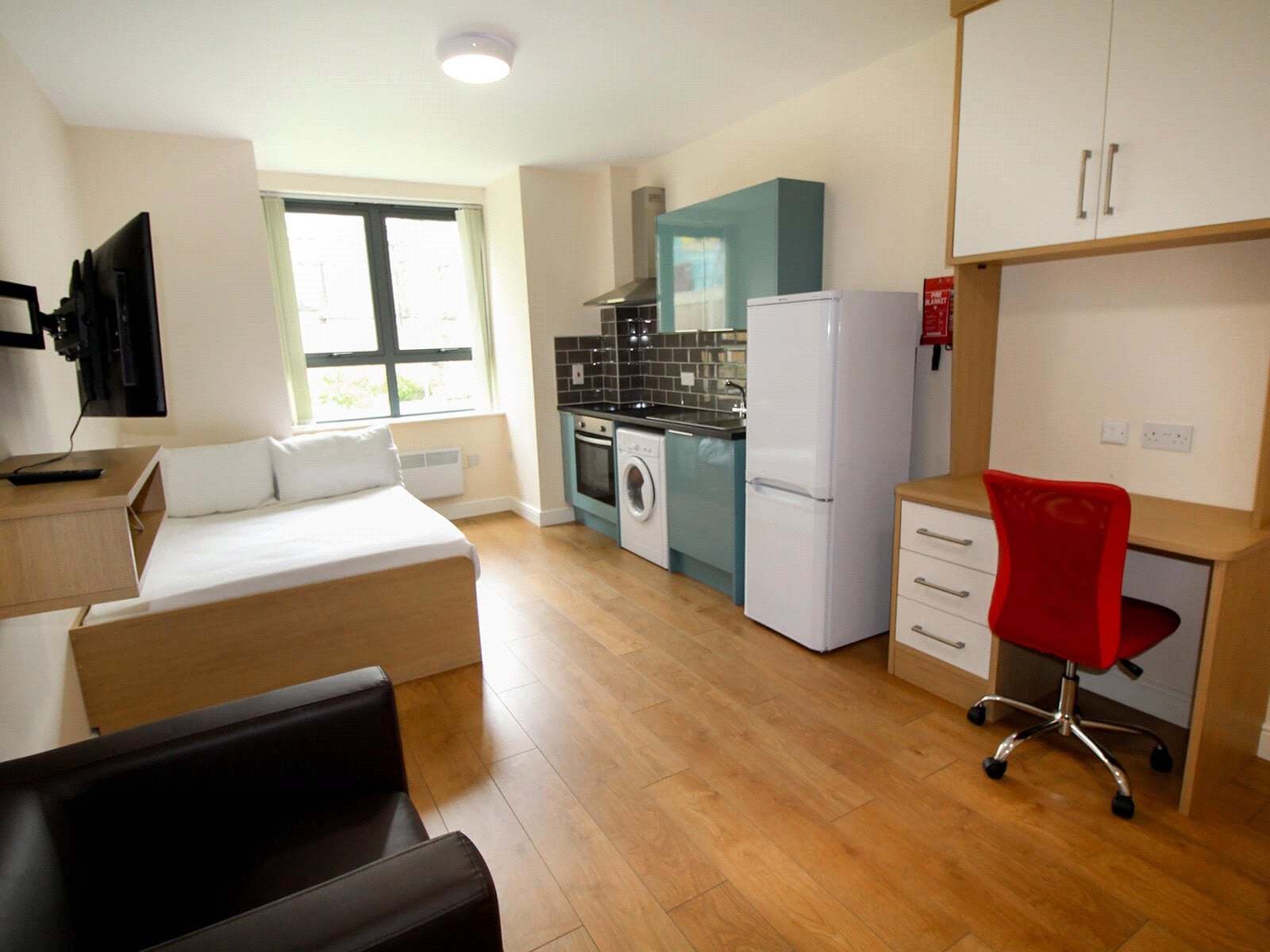 Flat Lofthouse Place in Leeds