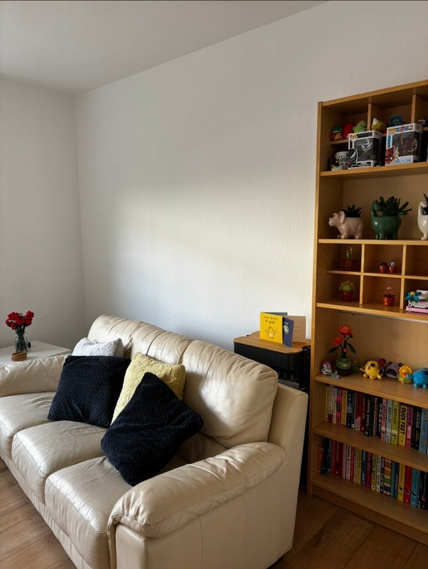 Room Moat Drive in City of Edinburgh