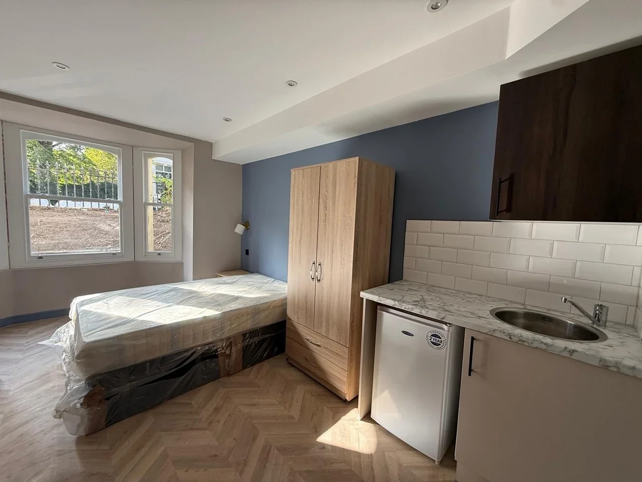 Room St John's Grove in Greater London
