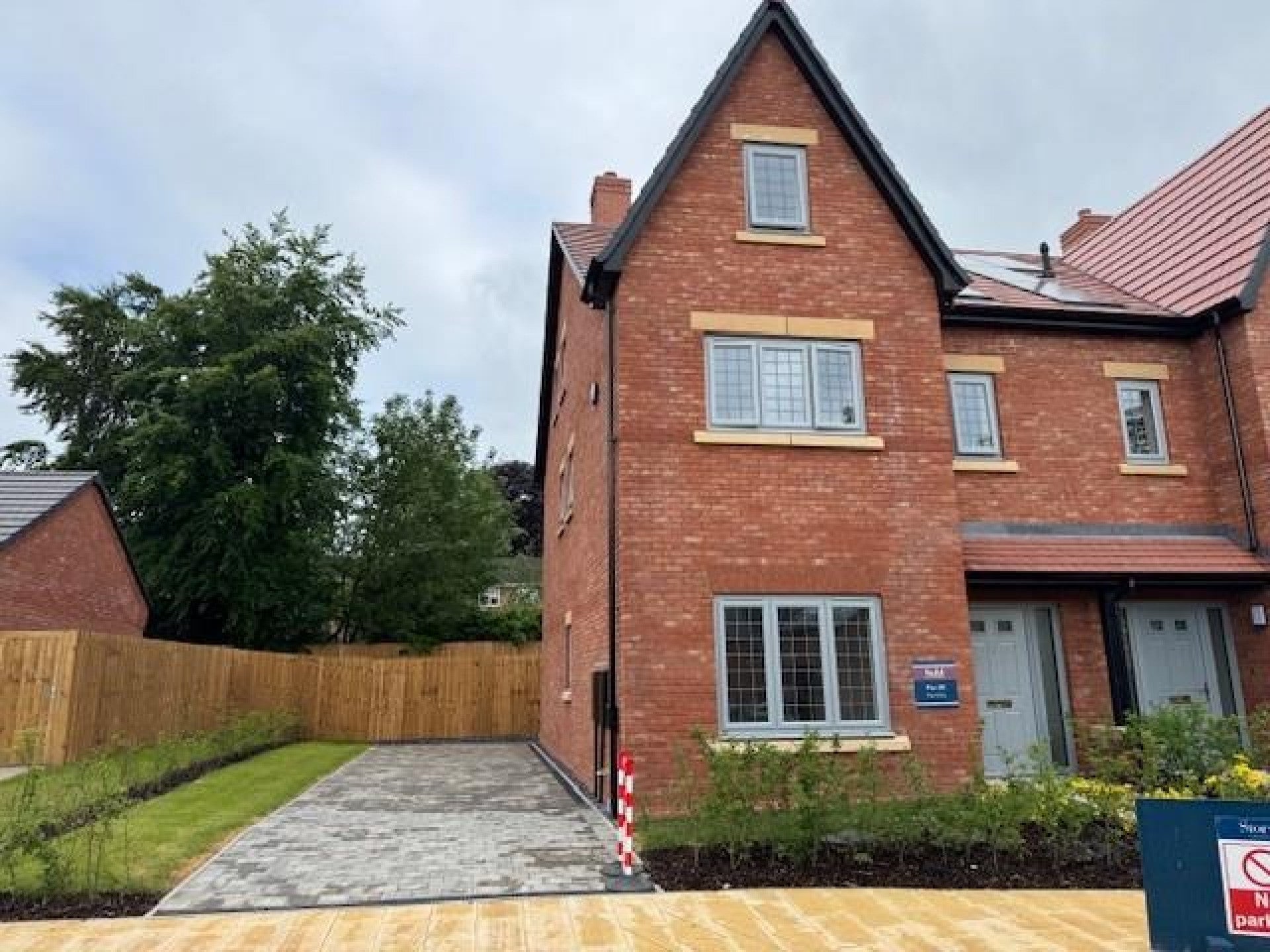 House Redesmere Drive in Alderley Edge