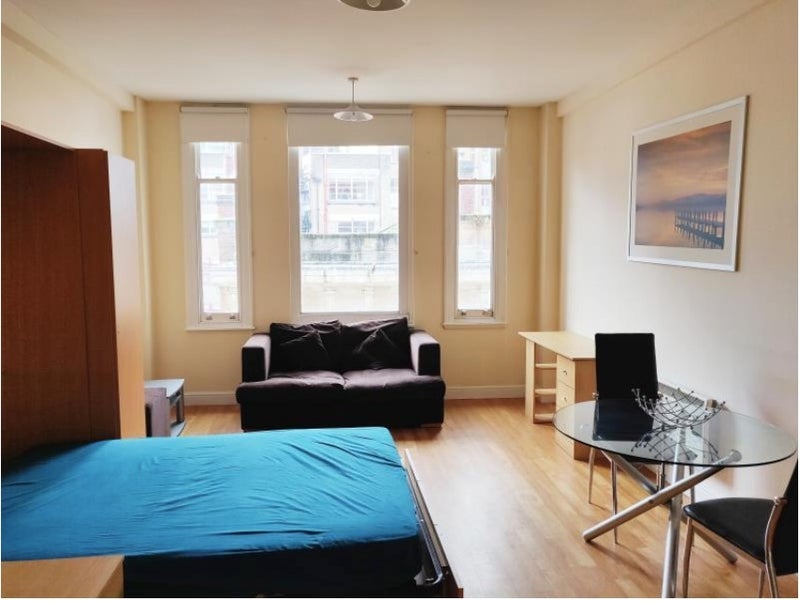 Room Temple Street in Birmingham