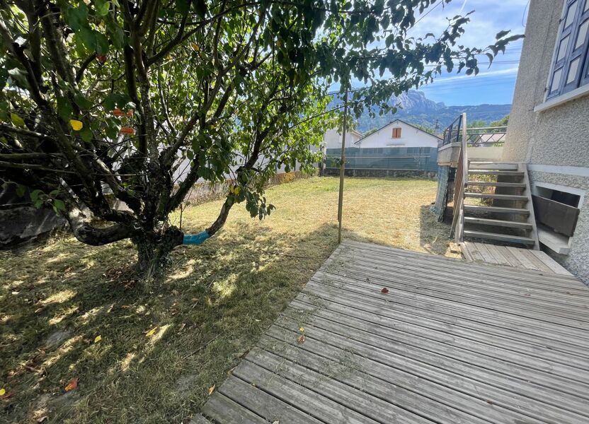 Flat Rue Jean Mermoz in Cluses