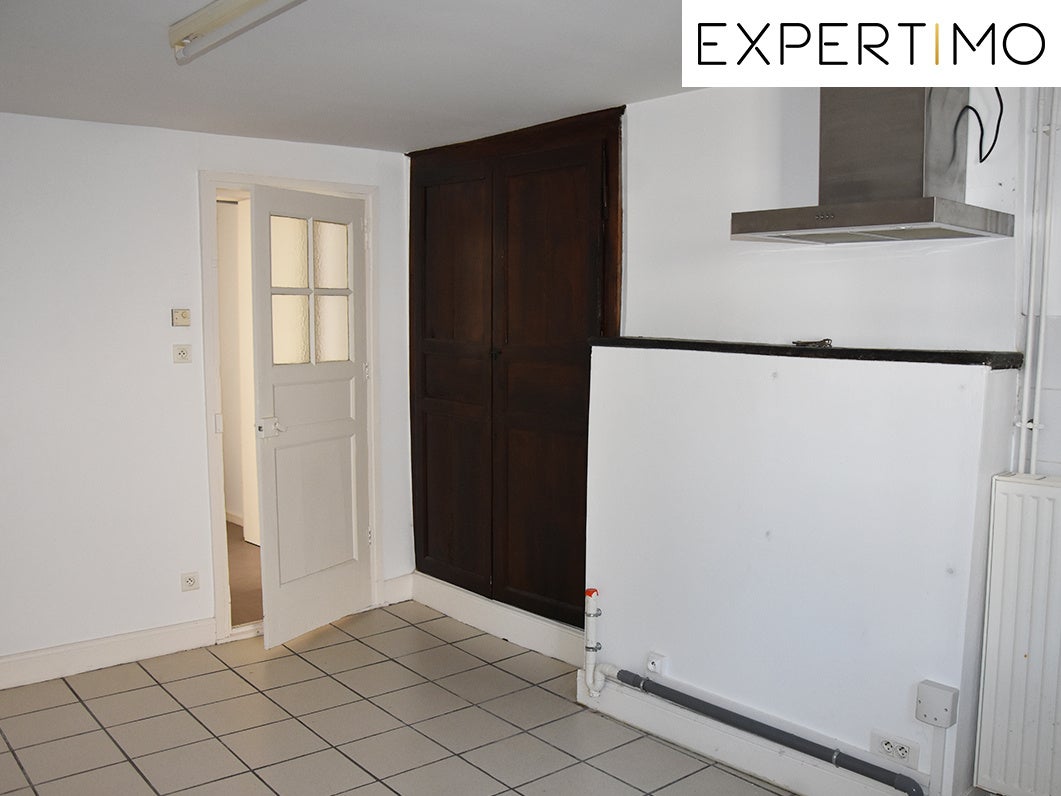 Maison Rue des Champs à Servant