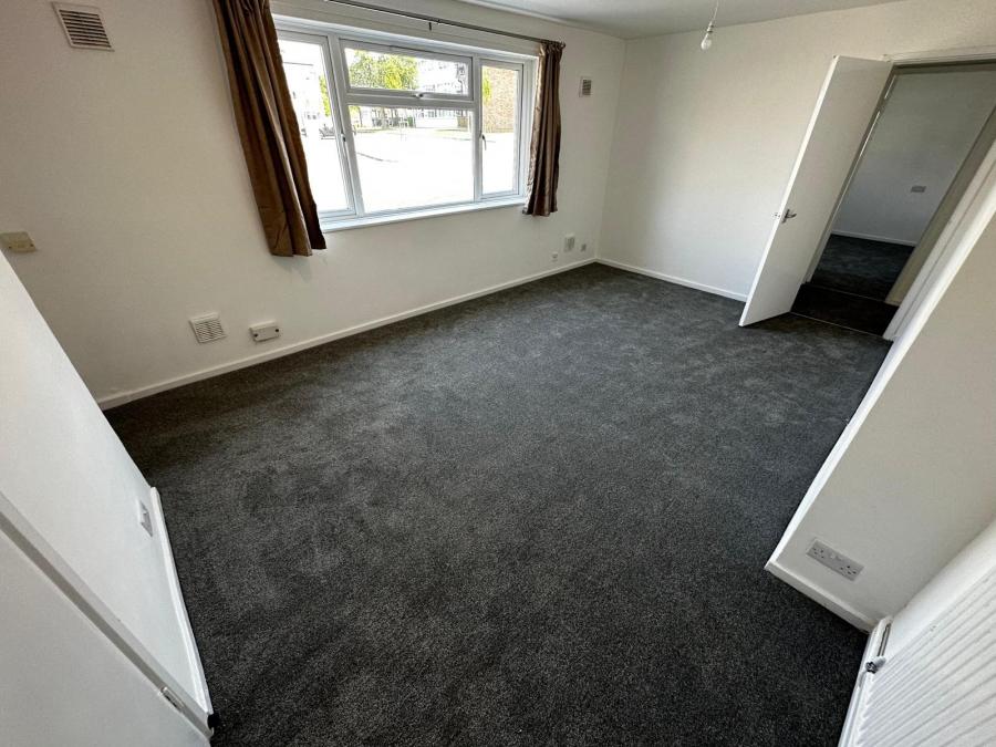 Flat Marne Road in Bulford