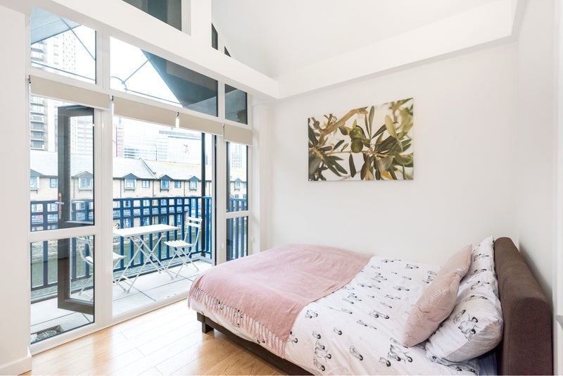 Room Lancaster Drive in Greater London
