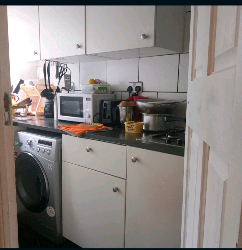 Room Upper Elmers End Road in Greater London