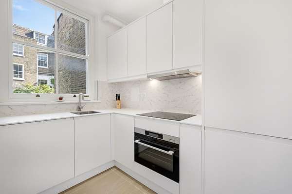 Flat Alderney Street in City of Westminster