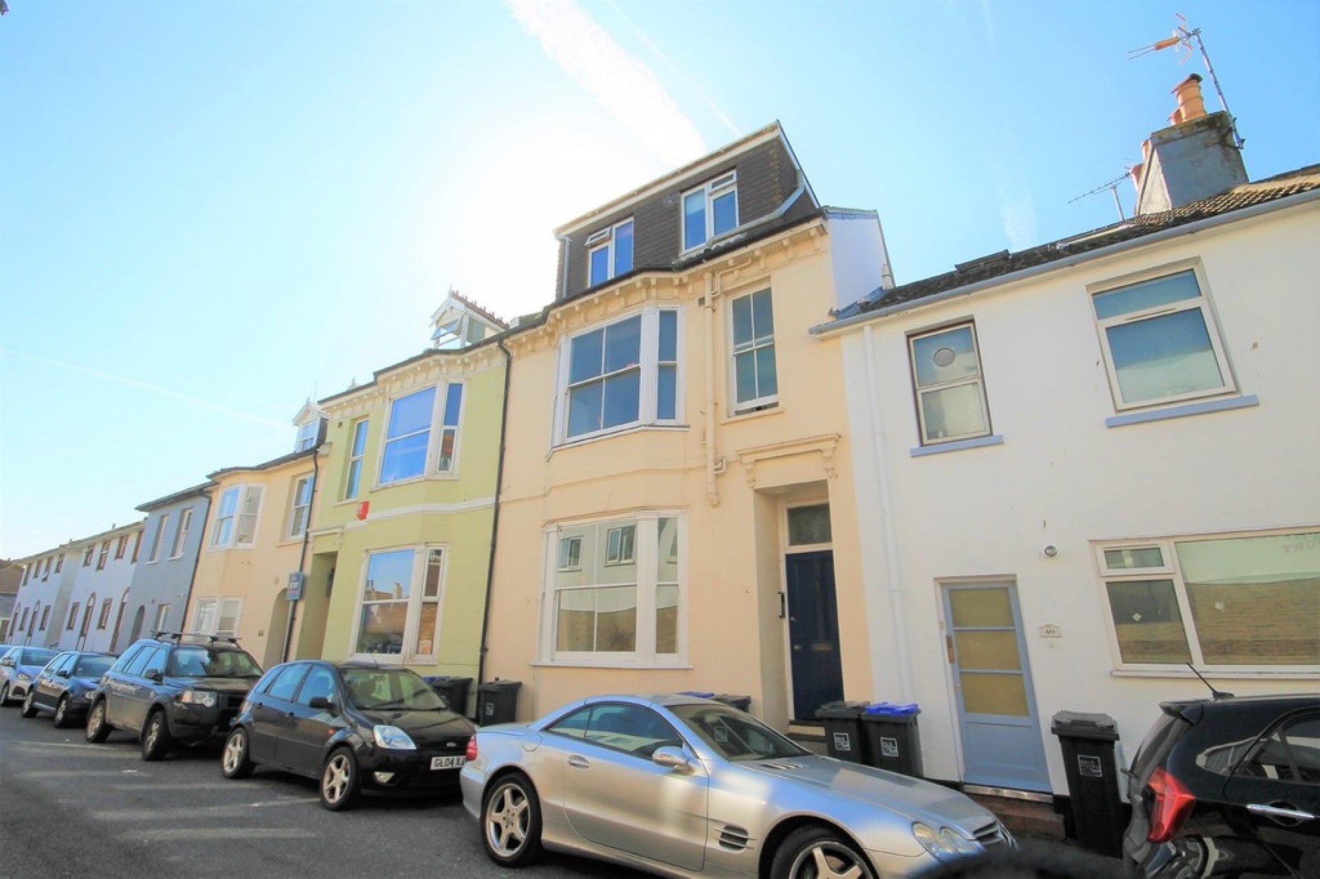 Flat Brighton Road in Adur