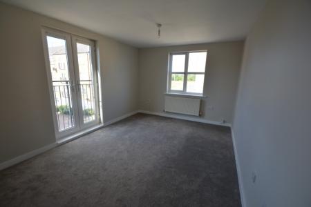 Flat Hargate Way in Peterborough
