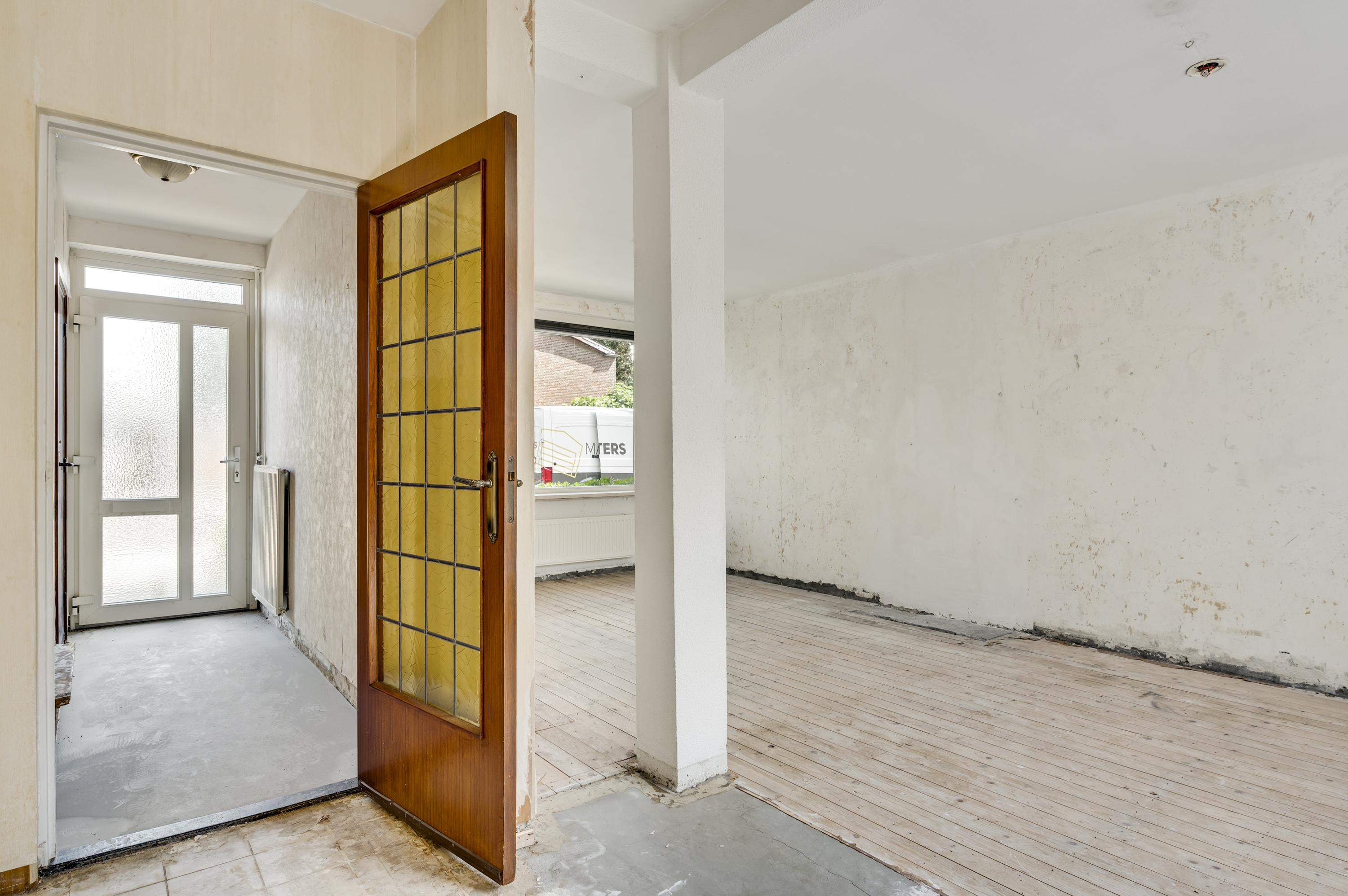 Tussenwoning te koop: Gulikstraat 35, Weert