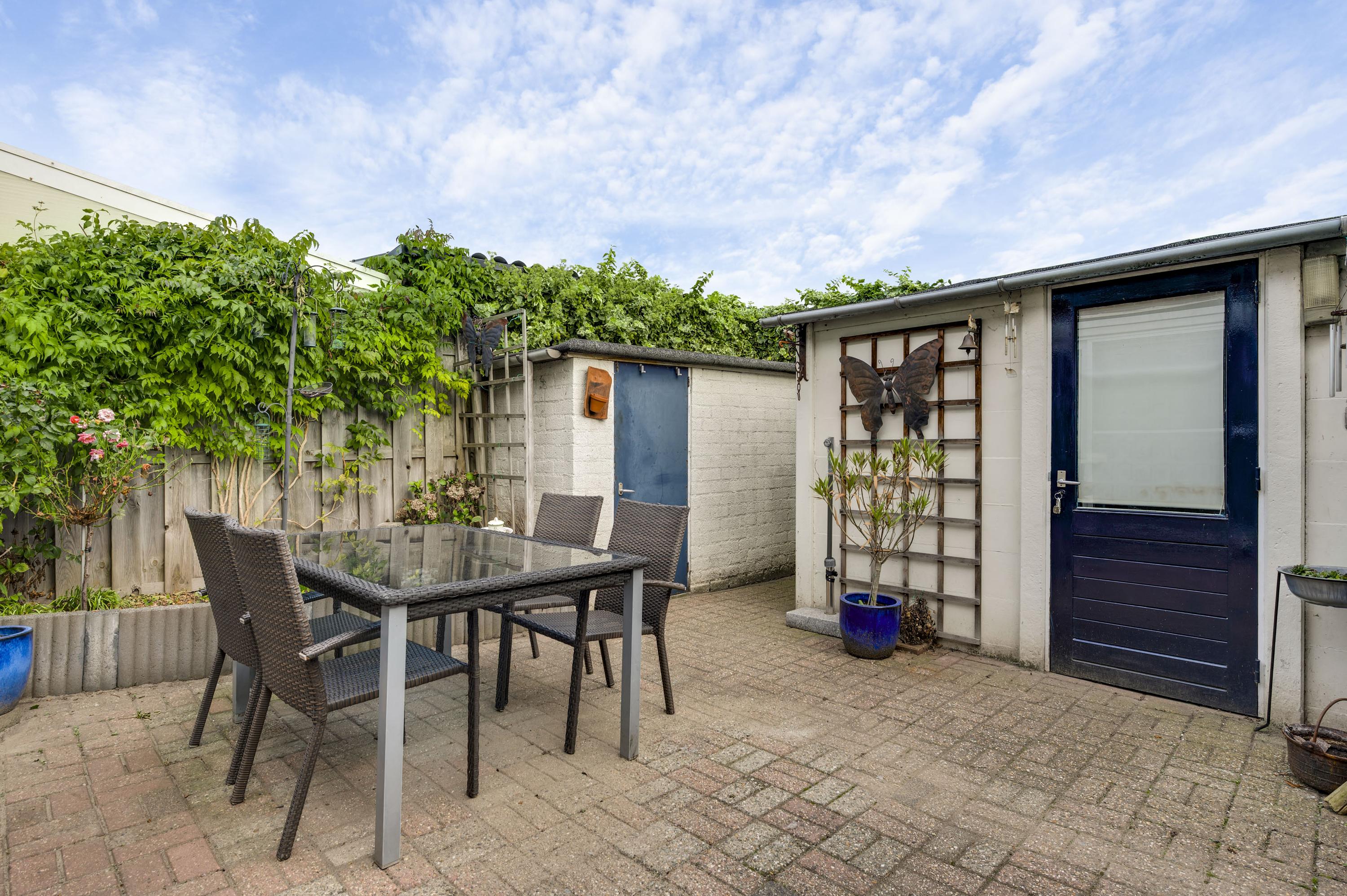 Tussenwoning te koop: Kapittelstraat 22, Weert