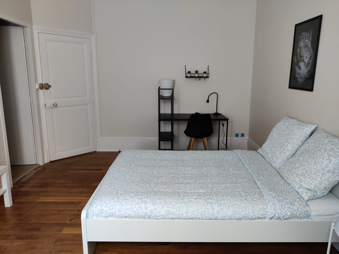 Room Parking de la Verrerie in Nevers