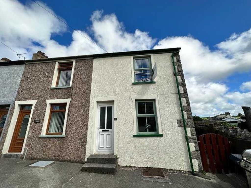 House Newton Cross Road in Newton-in-Furness
