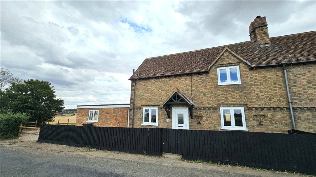 House Chapel End Lane in Houghton Conquest