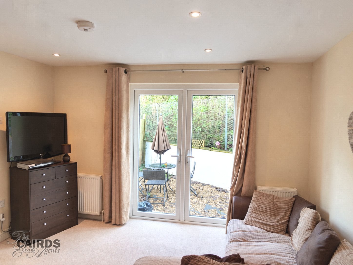 Flat Miles Road in Epsom and Ewell