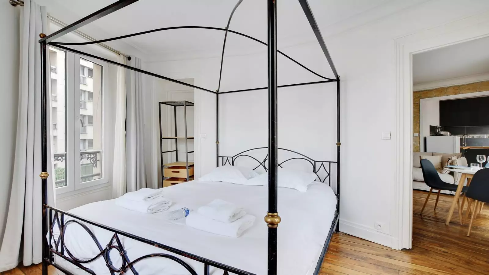 Appartement Rue Alibert à Paris