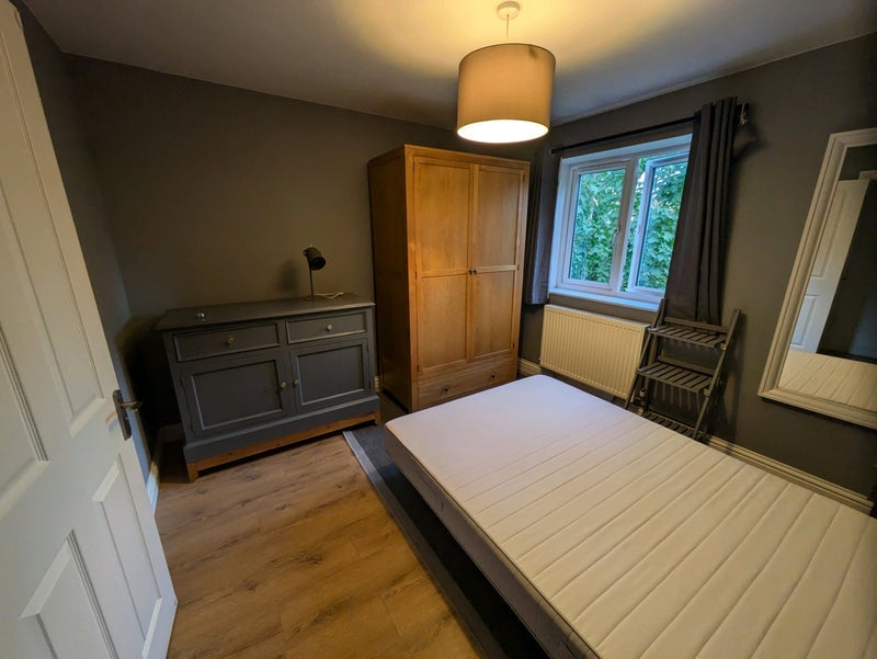 Room Upper Tulse Hill in Greater London