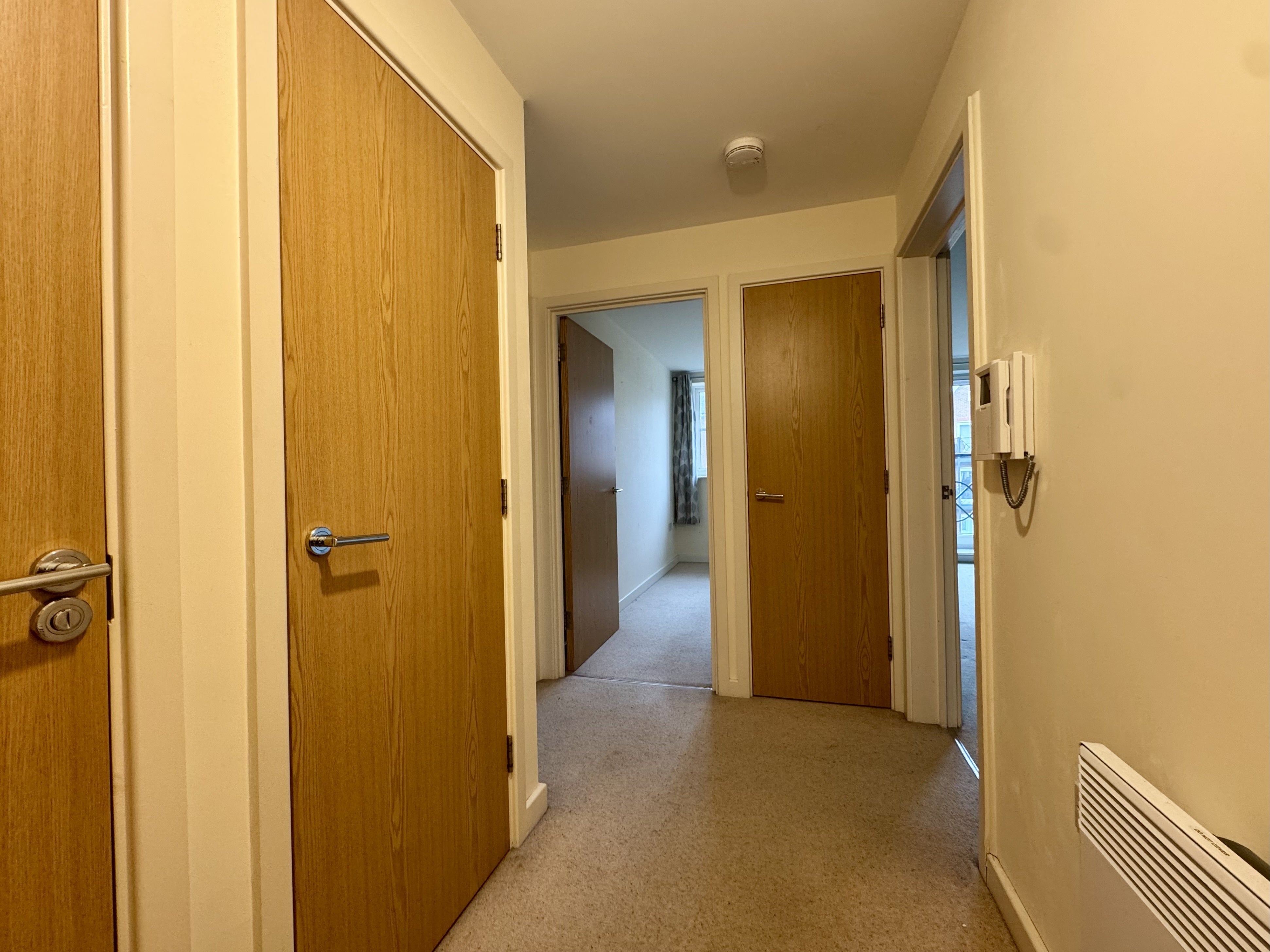 Flat Viridian Square in Aylesbury