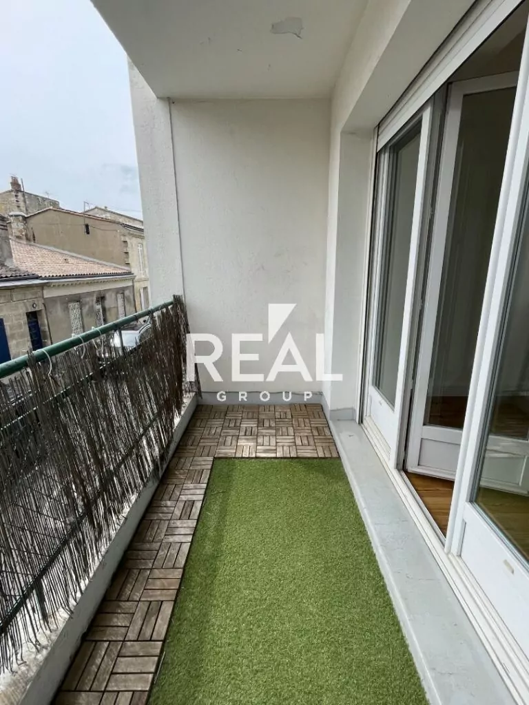 Flat Rue Succursale in Bordeaux