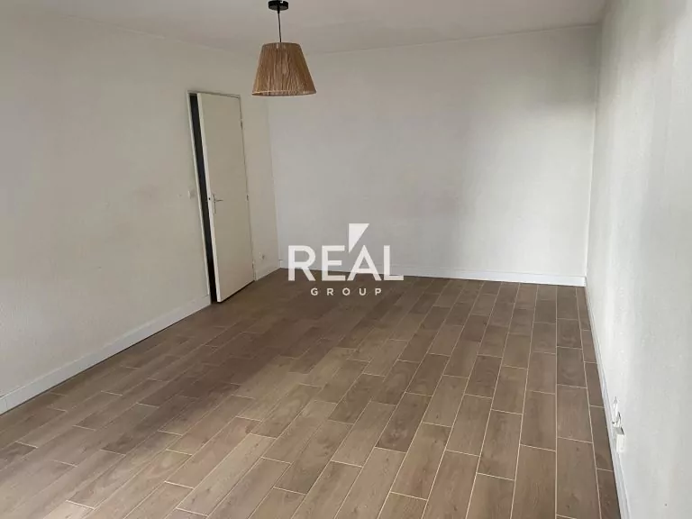 Flat Rue de la Liberté in Bordeaux