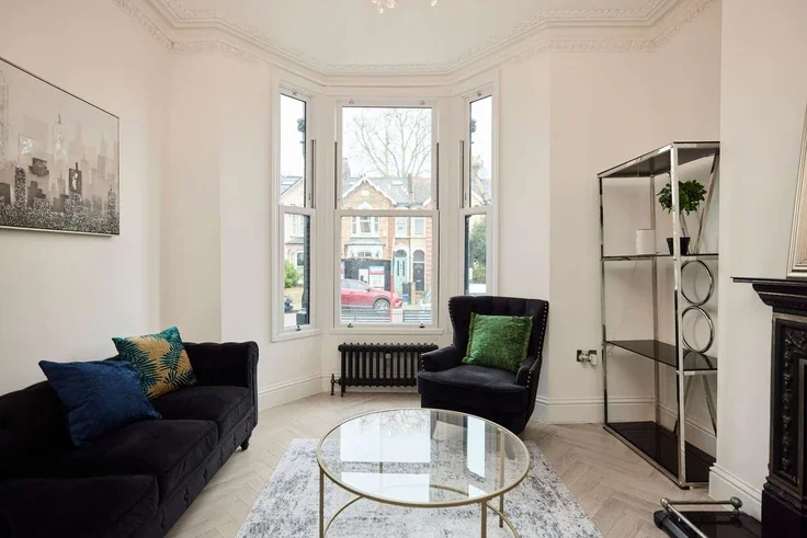 House Grayling Road in Greater London