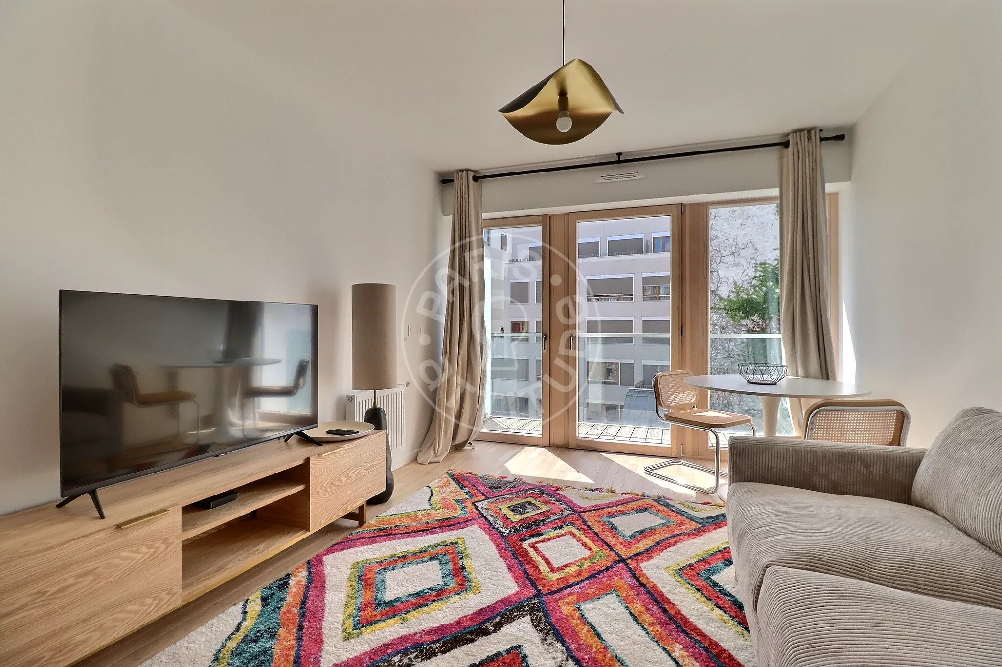 Appartement Rue Philippe de Girard à Paris