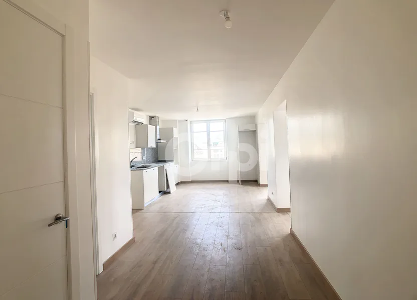 Appartement Rue de la République à Terrasson-Lavilledieu
