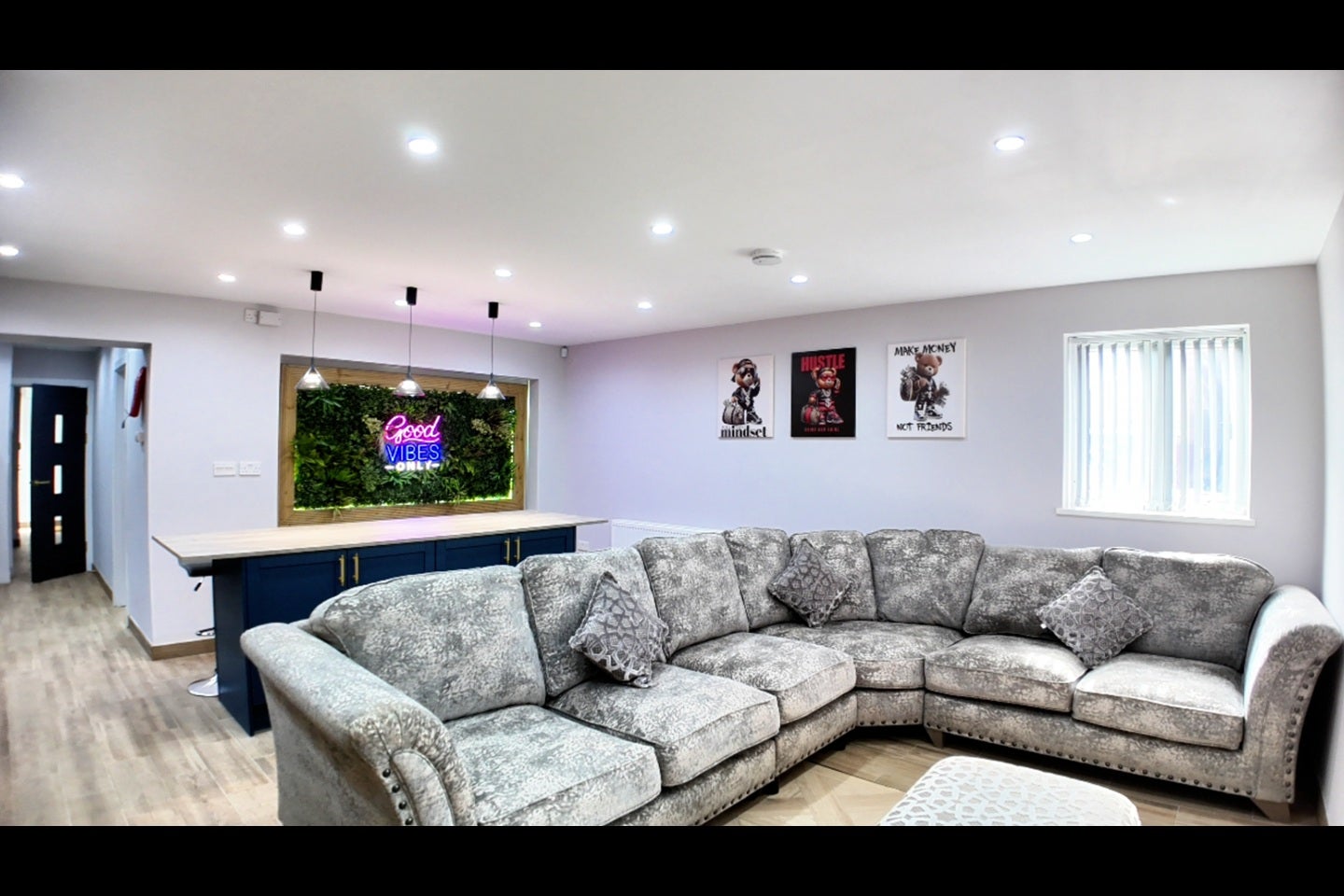 Room Tiverton Road in Birmingham