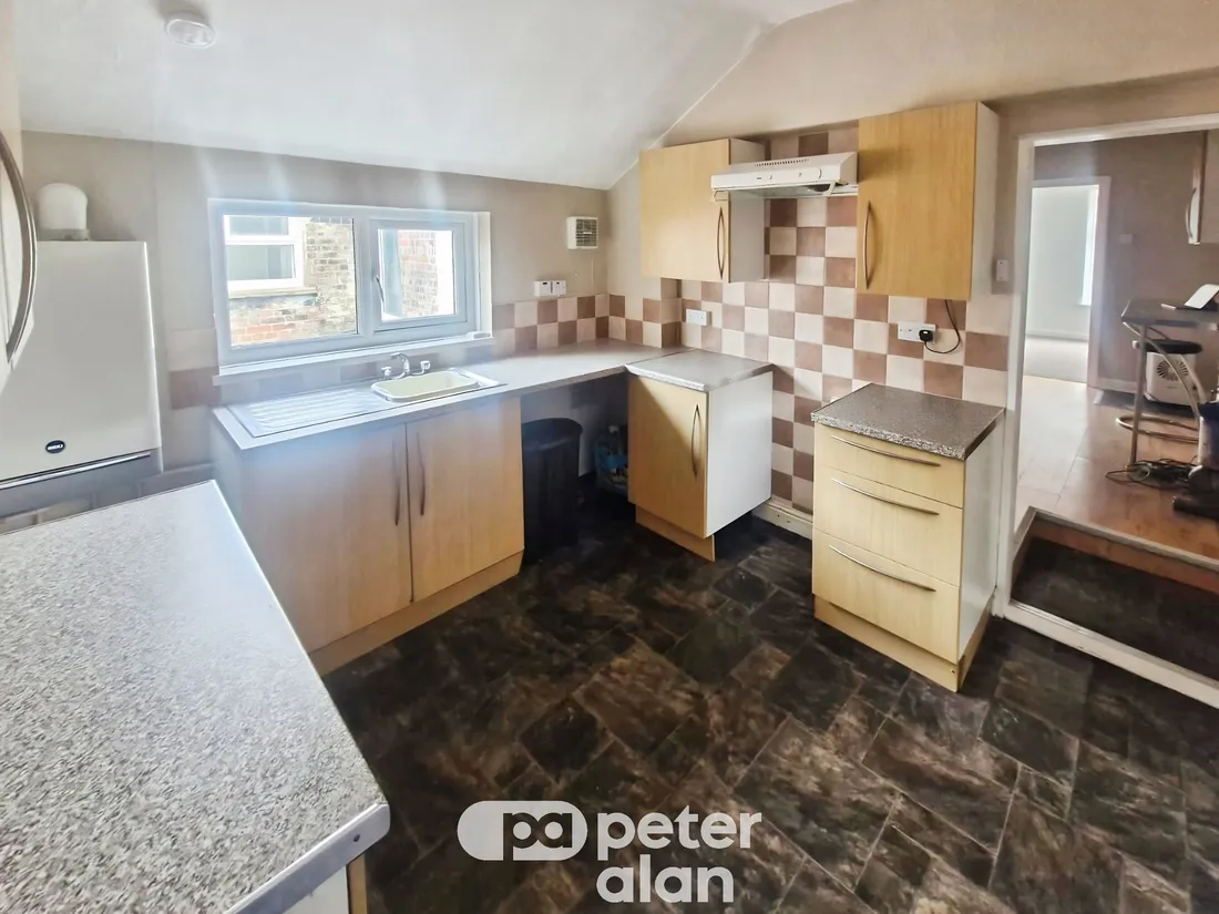 Flat Windsor Road in Pontypool