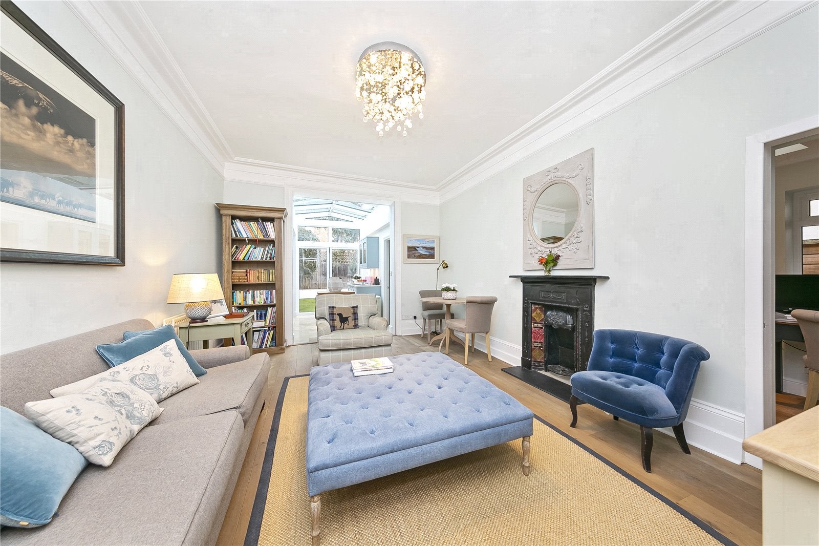 Flat Morley Road in Greater London