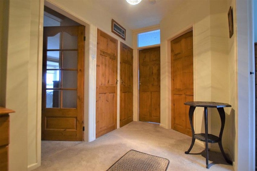Flat Prestbury Road in Macclesfield