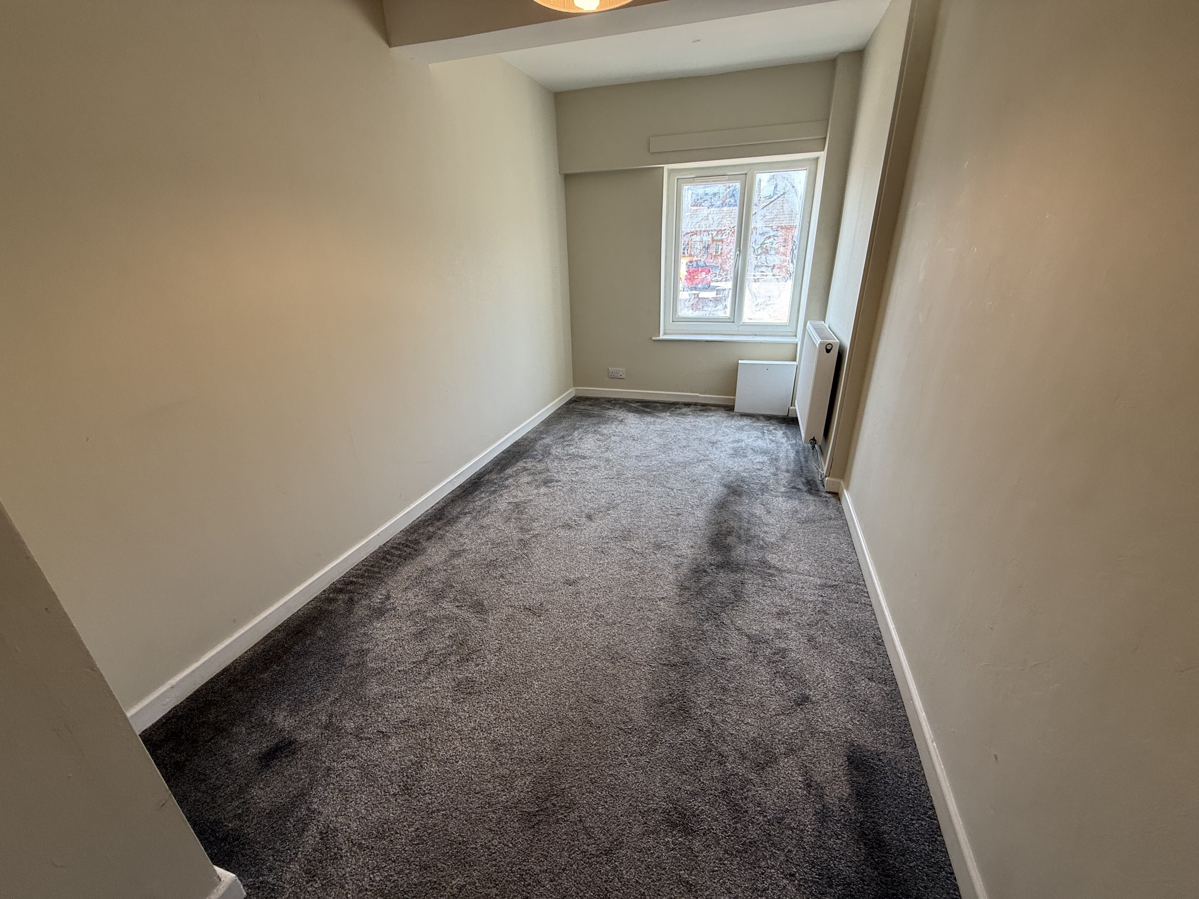 Flat New Road in Skewen