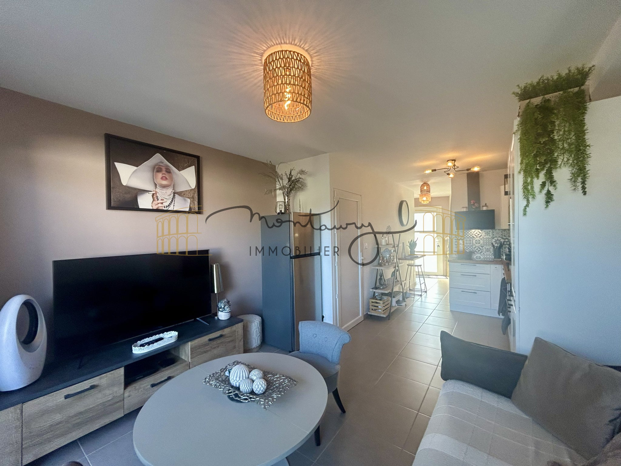 House Avenue Robert de Joly in Uchaud