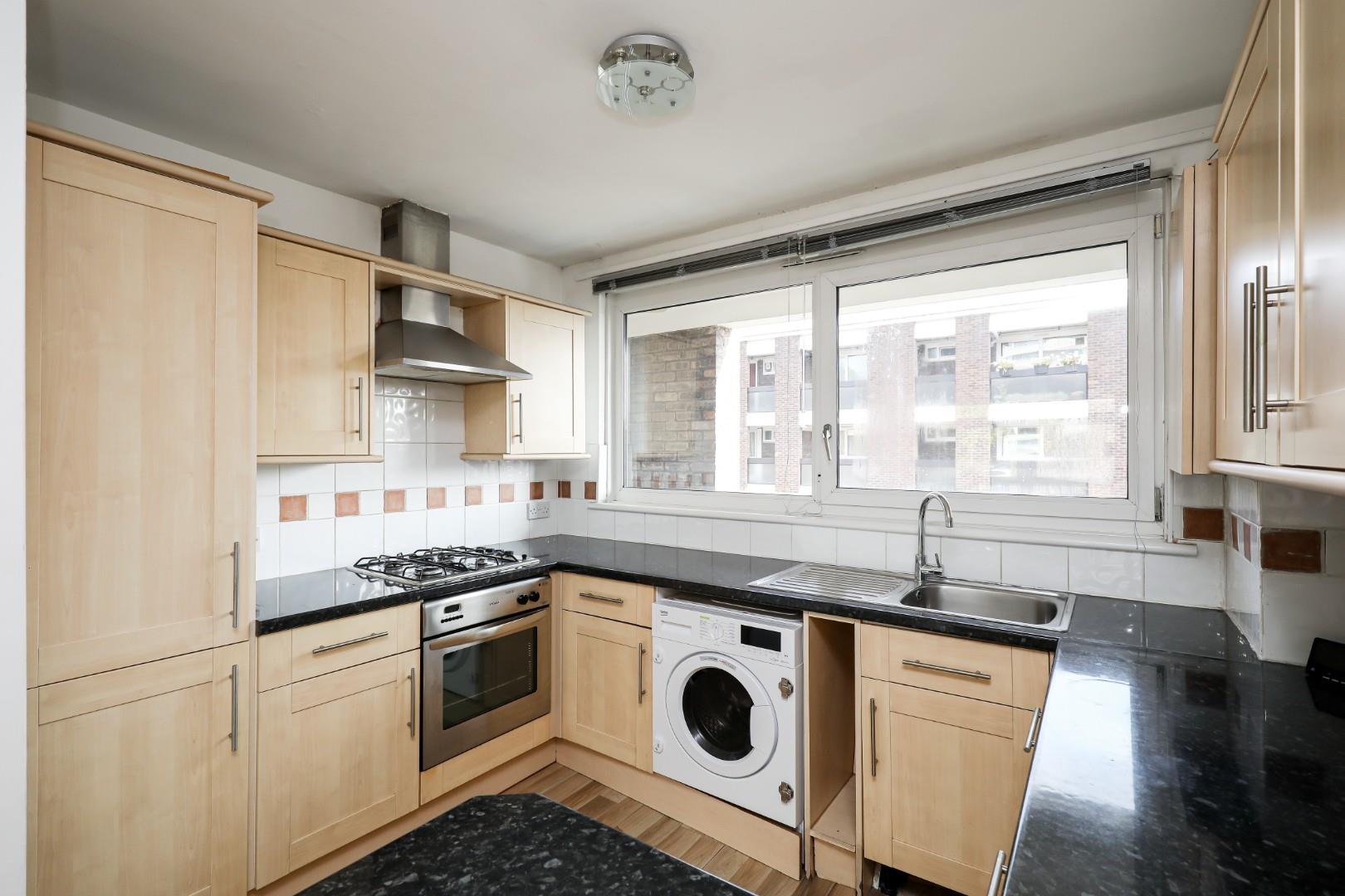 Flat Bell Drive in Greater London