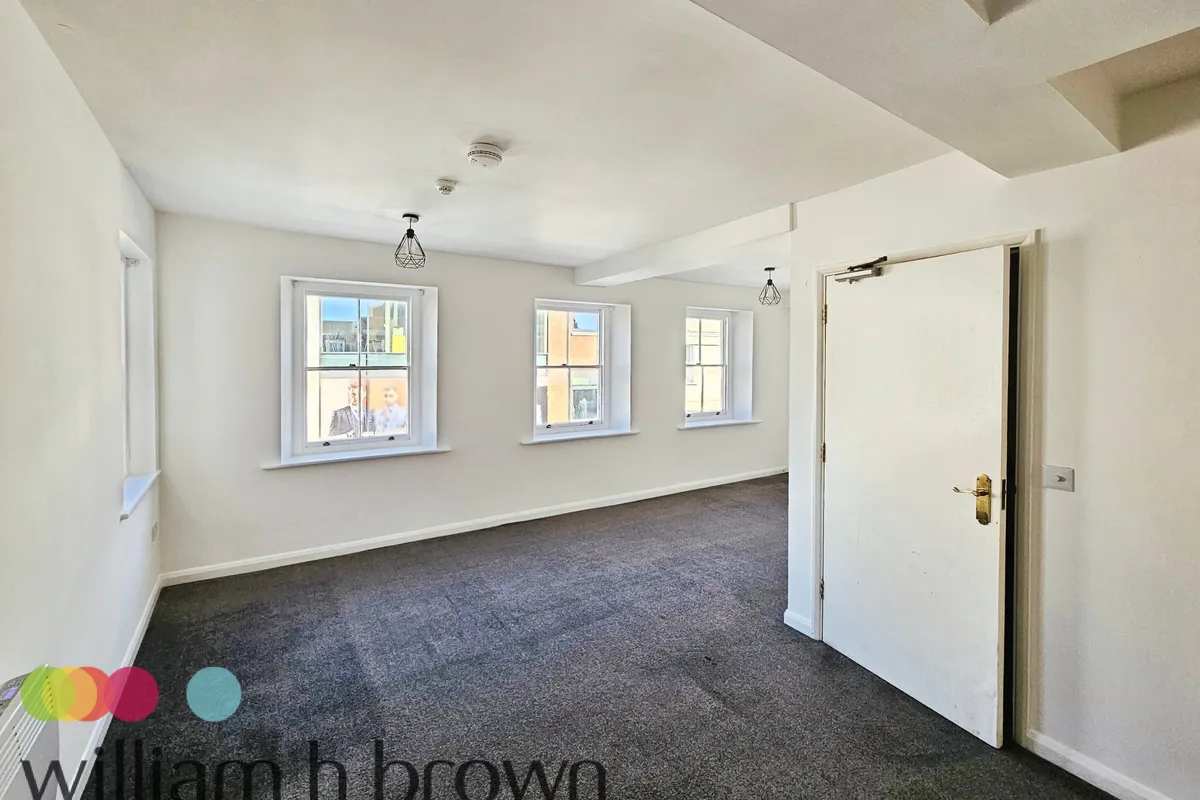 Flat Tindal Street in Chelmsford