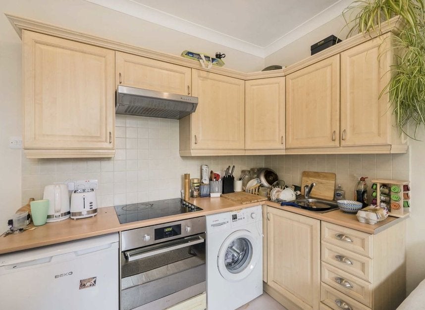 Flat Gunterstone Road in Greater London