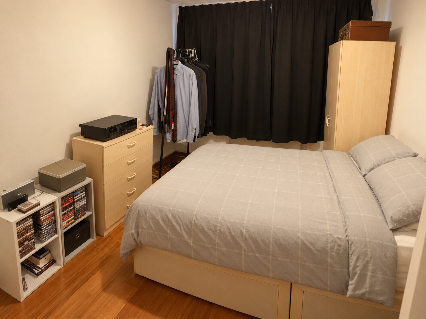 Flat Abinger Grove in Greater London