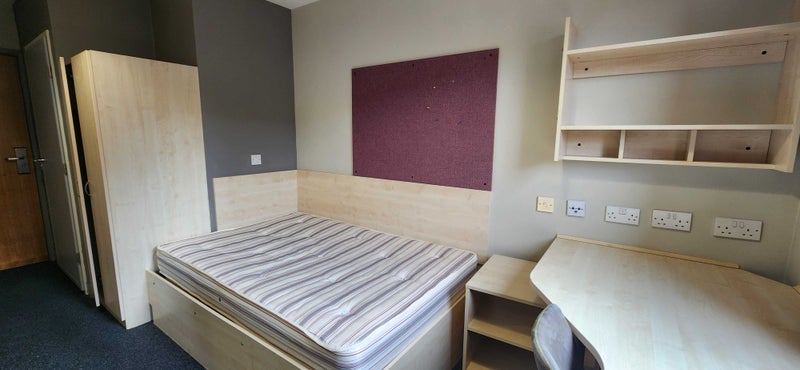 Room Blackfriars Road in Glasgow