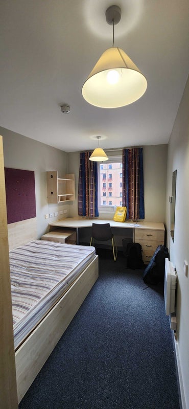 Room Blackfriars Road in Glasgow