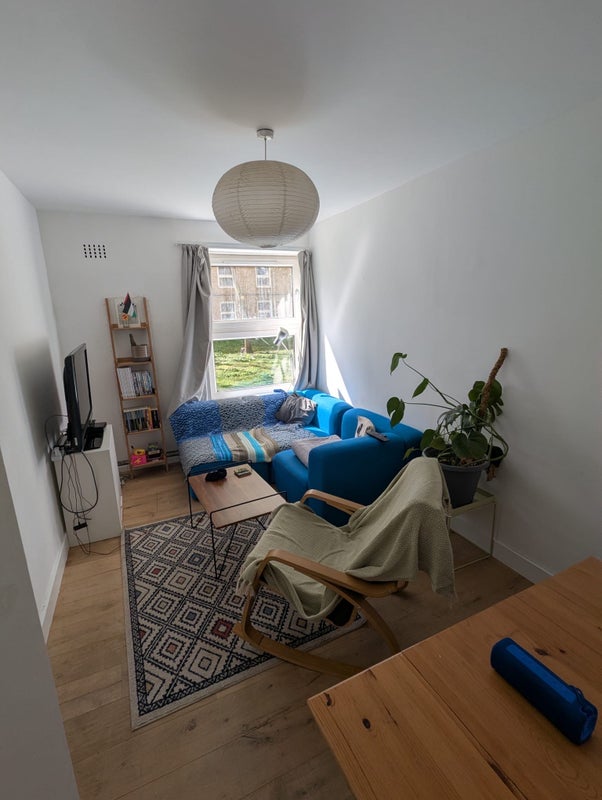 Room Bishops Way in Greater London