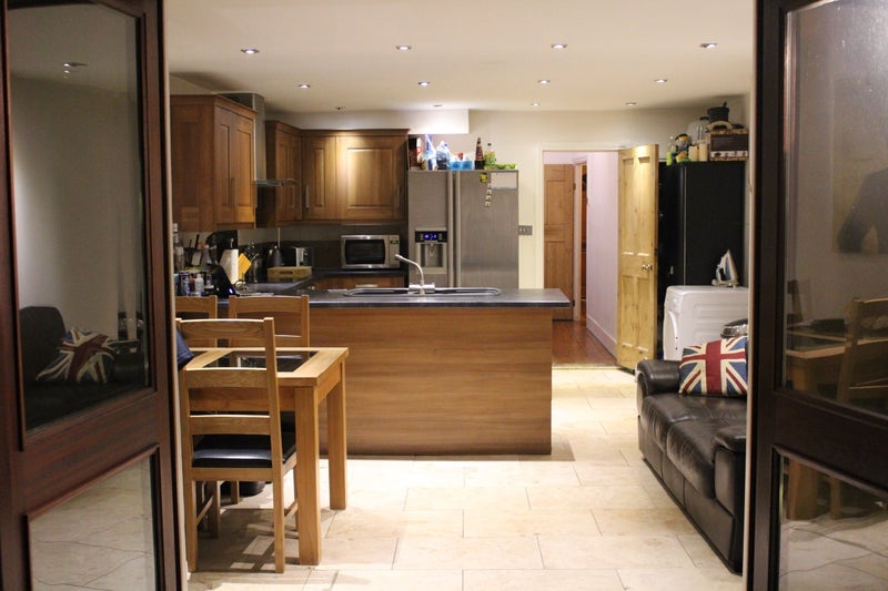 Room Corporation Street in Greater London