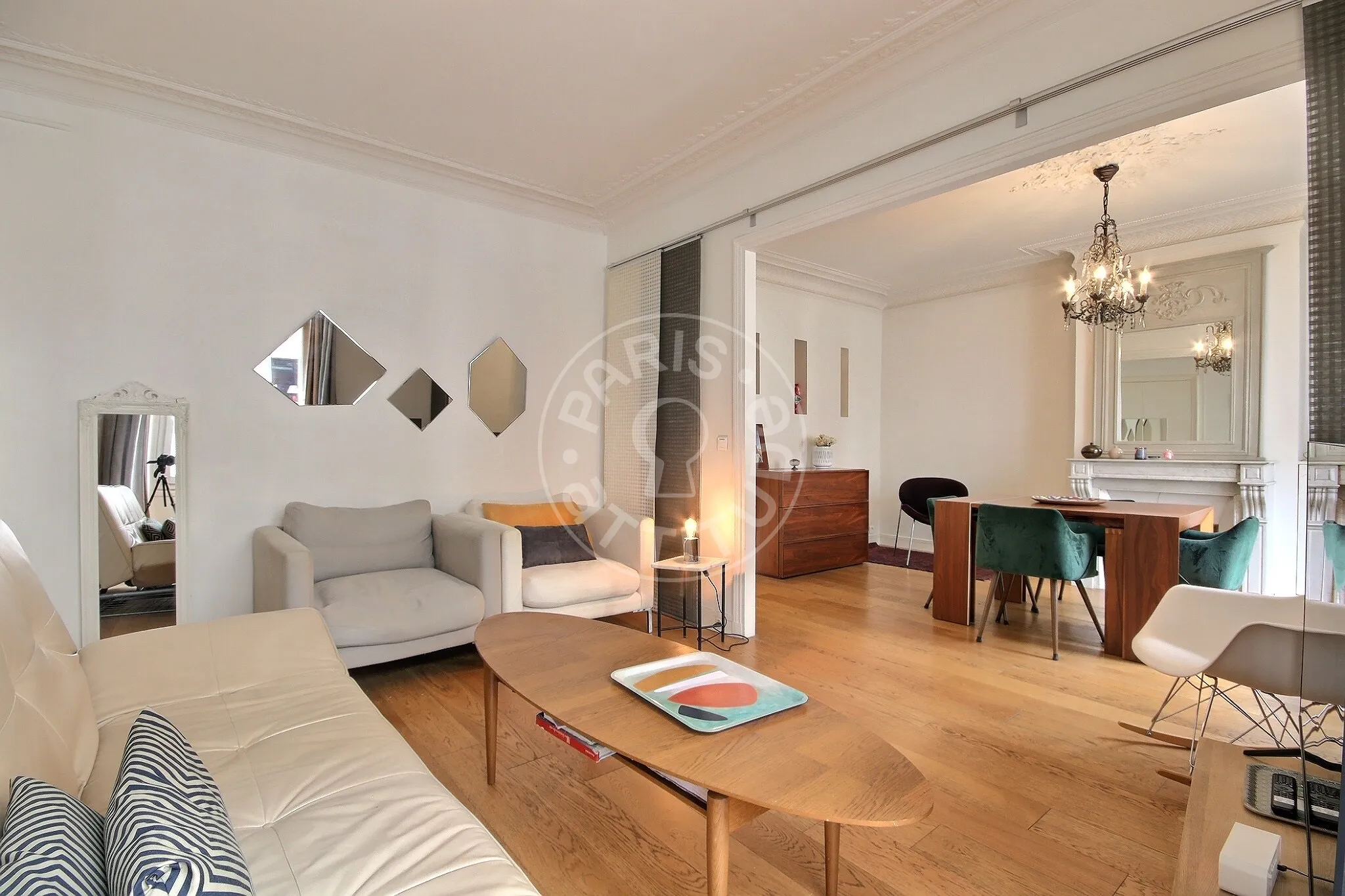 Appartement Rue Saint-Placide à Paris