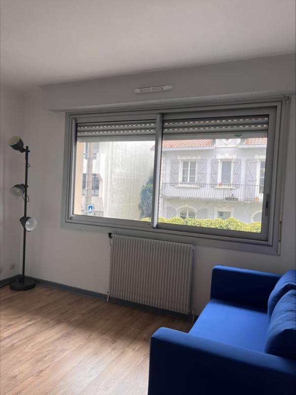 Flat Quai Amiral Bergeret in Bayonne