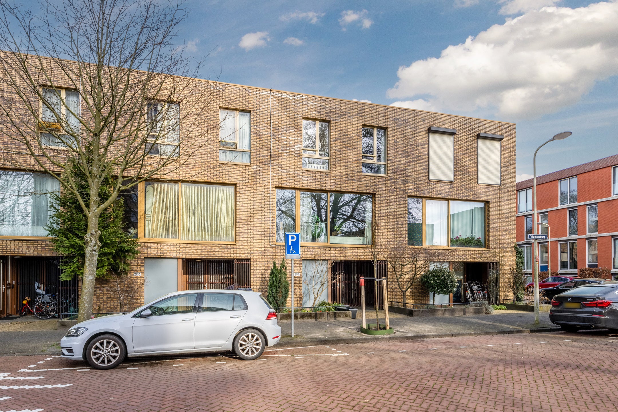 Tussenwoning te koop: Vlamenburg 208, 'S-Gravenhage
