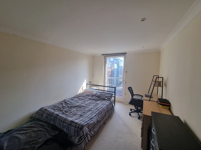Room Argyle Street in Glasgow