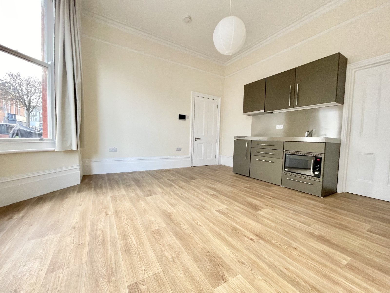 Flat Harold Close in Thanet