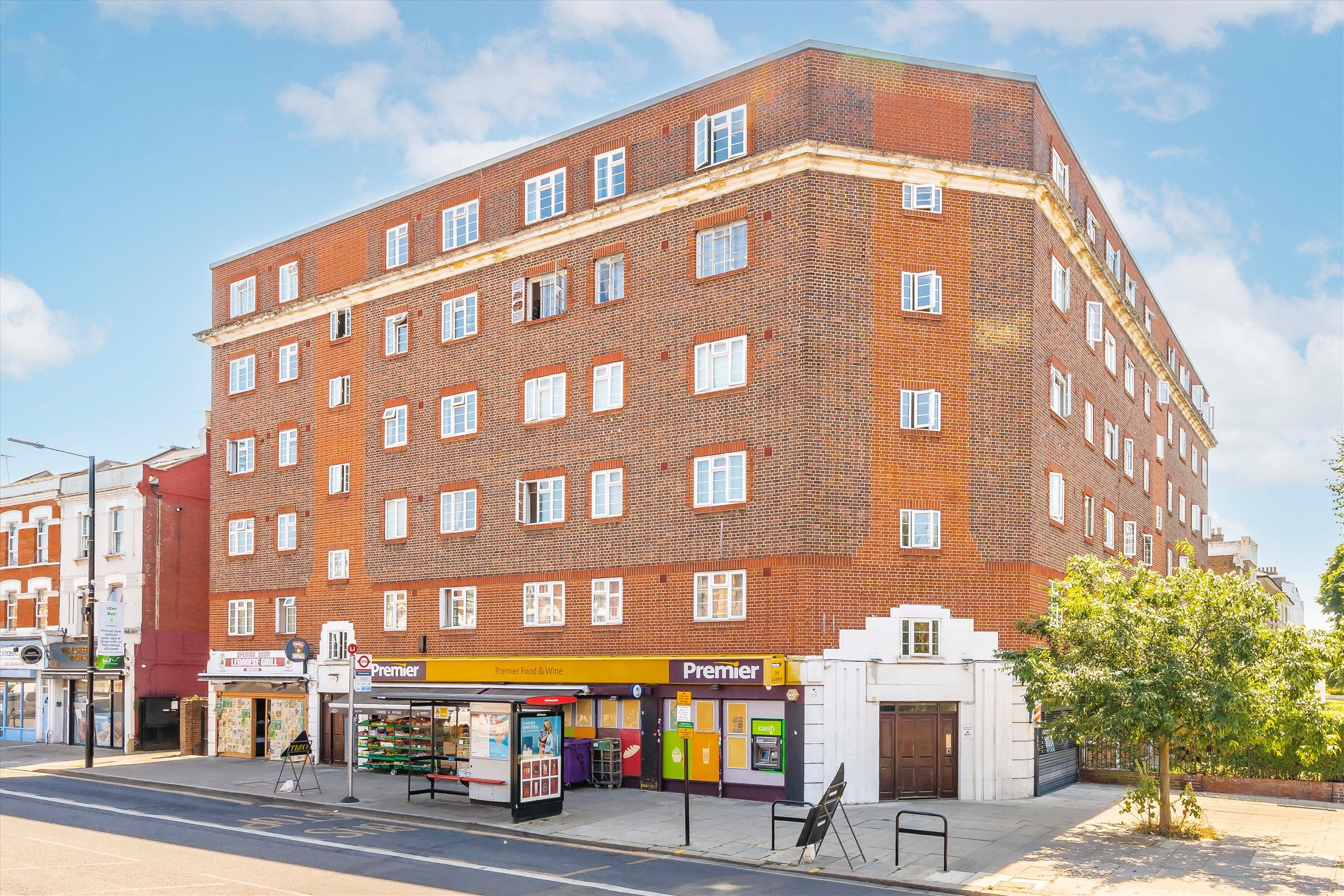 Flat Keith Grove in Greater London